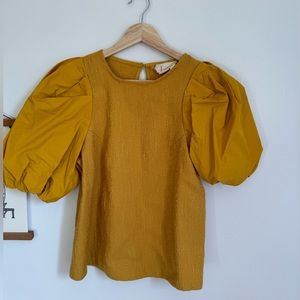 Anthropologie Top / Size XS